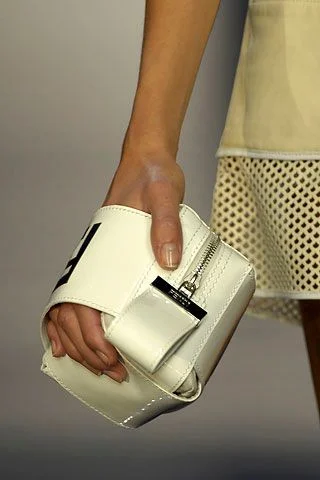 Look 19